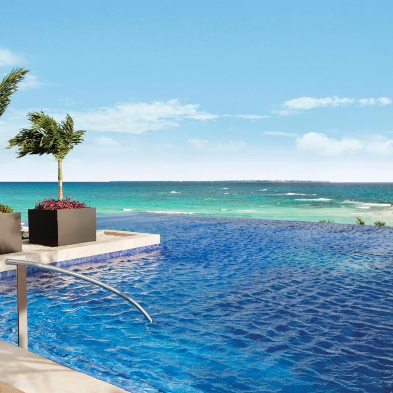 Hyatt Ziva Cancun All-Inclusive - Turquoize Sky Ocean Front Master King - 4