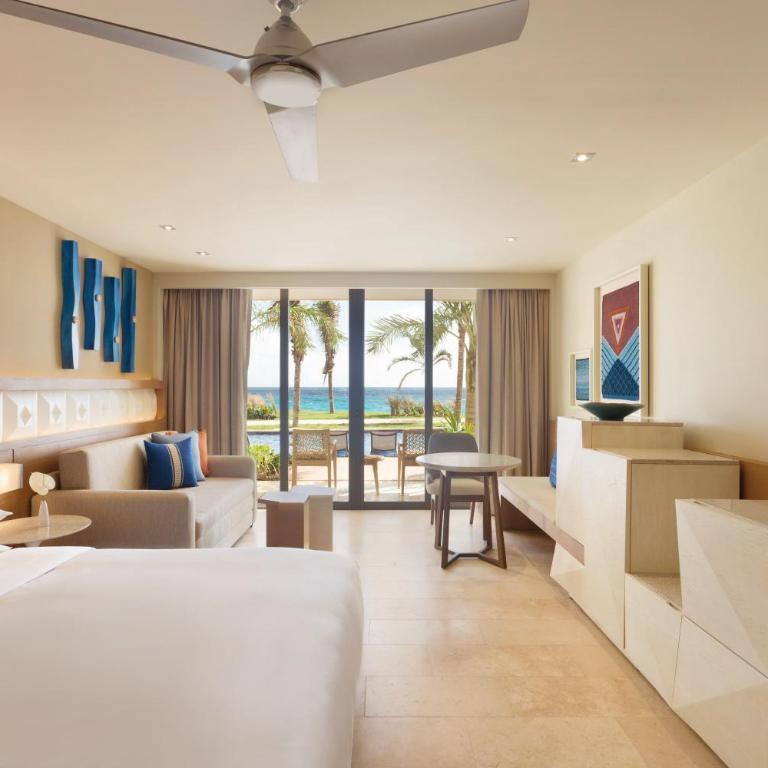 Hyatt Ziva Cancun All-Inclusive - King Room with Sofa Bed - Swim Up - 5