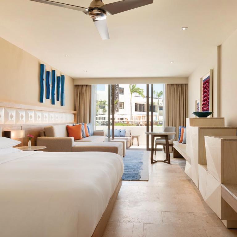 Hyatt Ziva Cancun All-Inclusive - Resort View Master King (with Sofa Bed) - 2