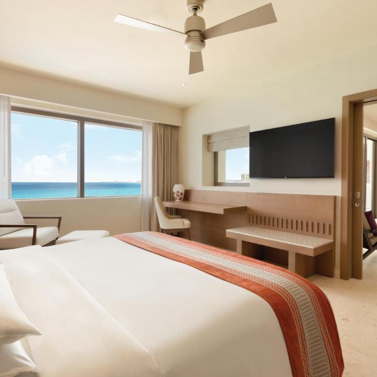 Hyatt Ziva Cancun All-Inclusive - Club Corner Suite - Oceanfront - 3