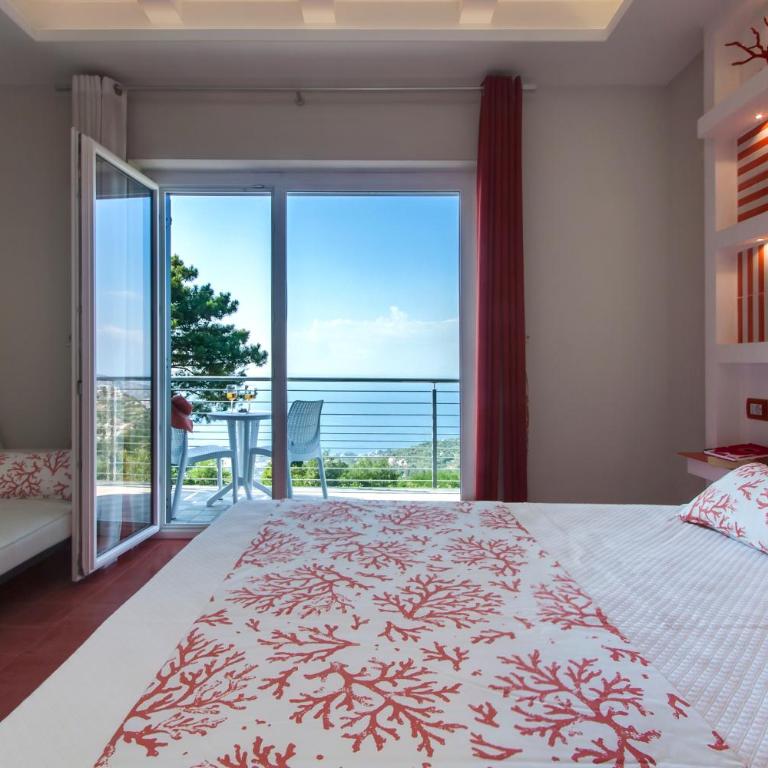 Villa Prestige - Camera Matrimoniale con Vista Mare - 3