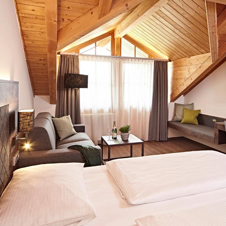 Hotel Die Krone - Immenstadt-Stein - Deluxe Doppelzimmer mit Balkon - 7