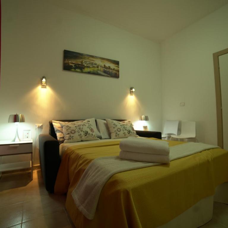 Gateway Residence - Camera Matrimoniale con Bagno Privato - 11