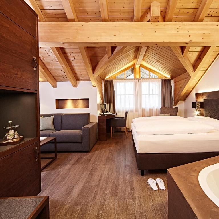 Hotel Die Krone - Immenstadt-Stein - Großes Doppelzimmer - 2