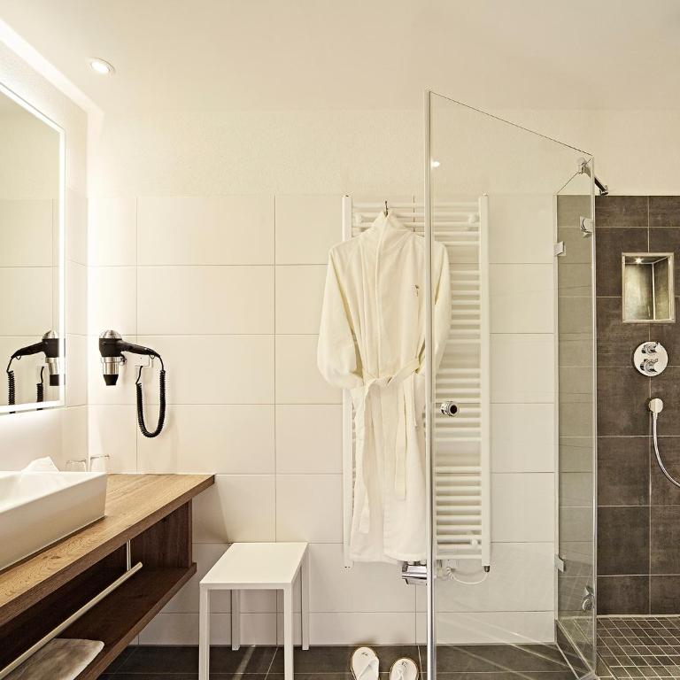 Hotel Die Krone - Immenstadt-Stein - Großes Doppelzimmer - 10