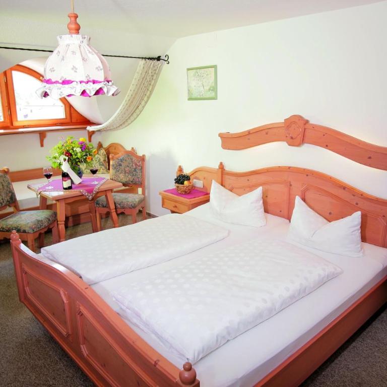 Theresenhof - Standard Doppelzimmer - 4
