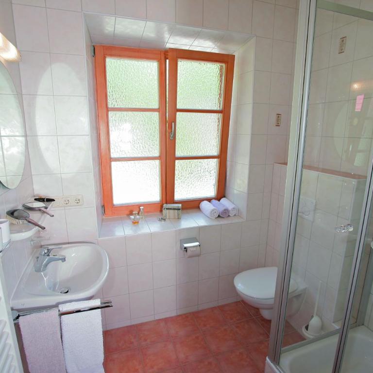 Theresenhof - Doppelzimmer mit Balkon - 5