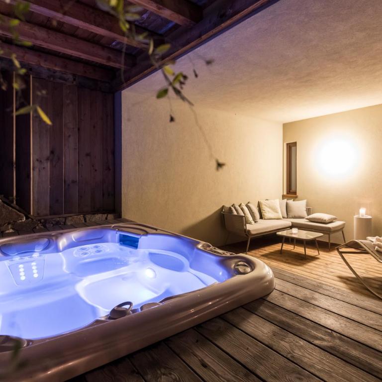 Designhotel Gius La Residenza - Suite con bañera de hidromasaje - 1