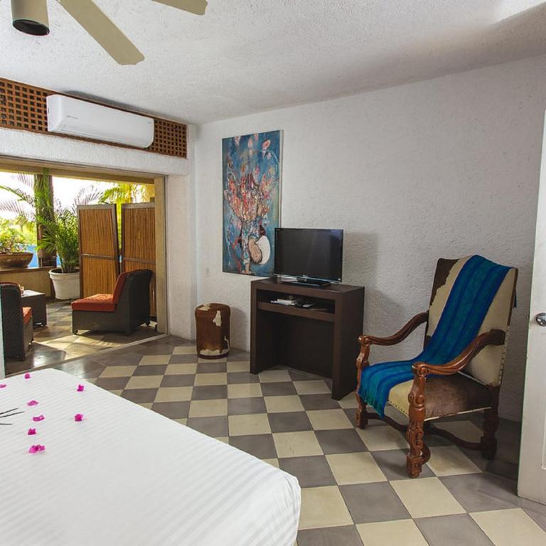 Casa Natalia Boutique Hotel - Standard King Room - 4