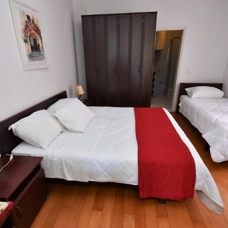 Nikic Apartments - Apartman s 1 Spavaćom Sobom (5 Odraslih Osoba) - 8