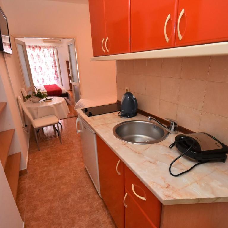 Nikic Apartments - Apartman s 1 Spavaćom Sobom (3 Odraslih) - 7