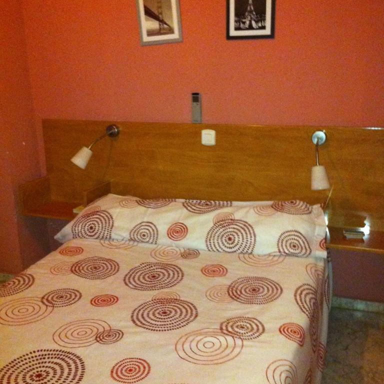 Hostal Neptuno - Double or Twin Room - 7