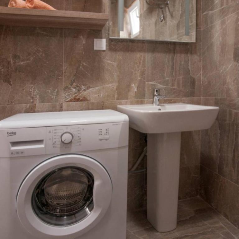 B&T Apartments - Studio Apartman sa Pogledom na More - 9