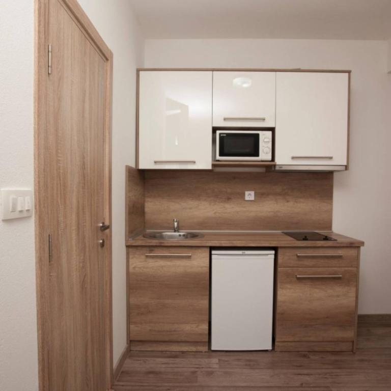 B&T Apartments - Studio Apartman sa Pogledom na More - 22