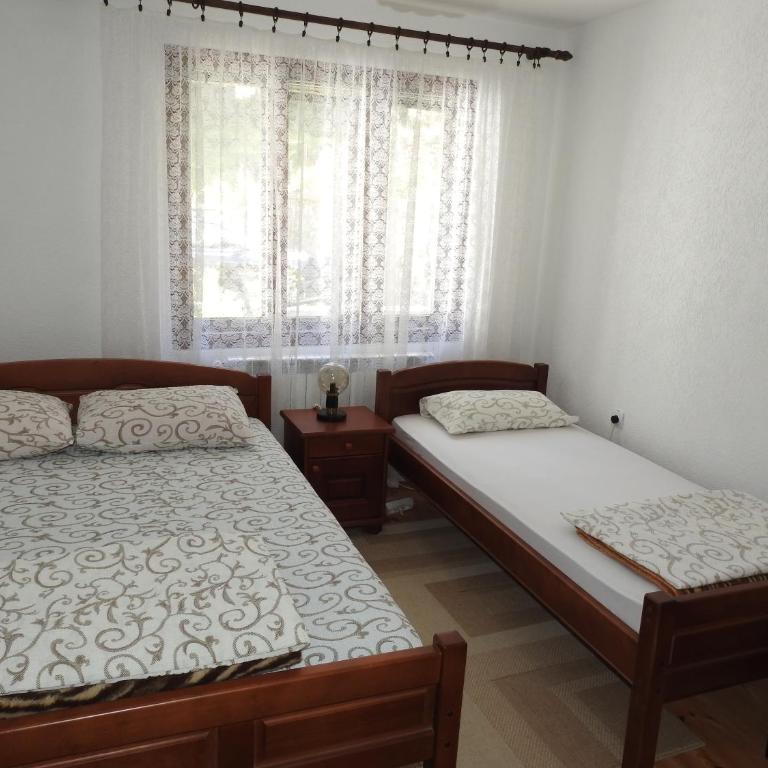 Apartments Vuković - Apartman sa 2 Spavaće Sobe i Terasom - 10