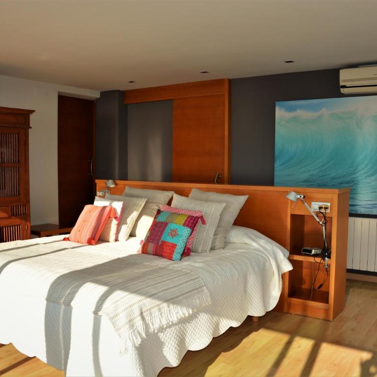 Villa Sitges Altavista Amazing View South oriented Calm Area AC Beach 2 minutes Drive and 18 minutes Walk - Villa con vistas al mar - 25