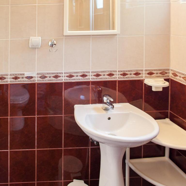 Apartments & Rooms Jelka - Double Room with Sea View - 14