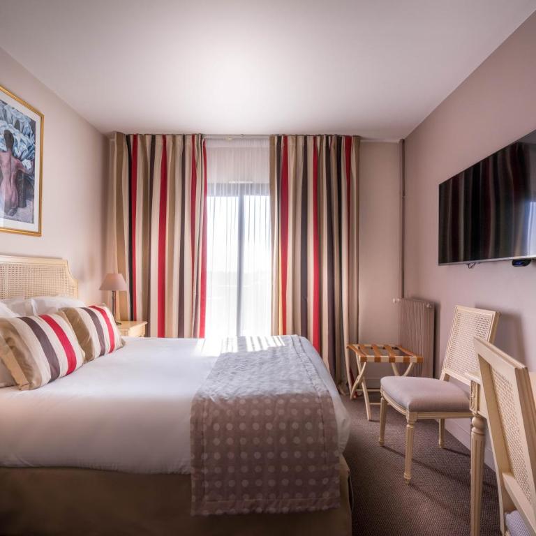 Best Western Plus Hostellerie Du Vallon - Chambre Lit Queen-Size Standard - Non-Fumeurs - 3