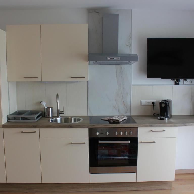 Ferienwohnung Appartment mit Privatbadestrand Kusternighof - Apartment mit Blick auf die Berge - 21