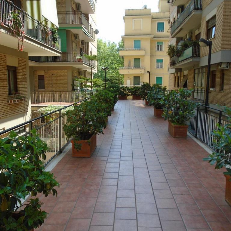 La Tana di Sofia - Camera Matrimoniale con Bagno Privato - 17
