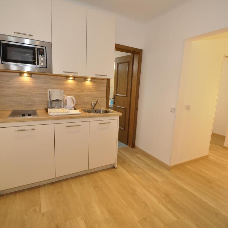 Hotel Garni Wurzer - Apartment mit Balkon - 14