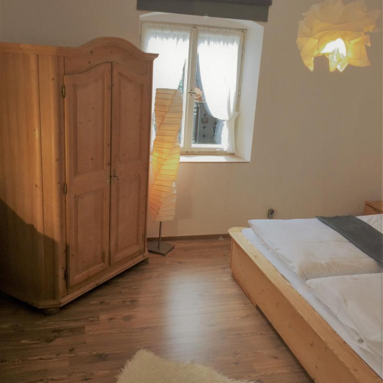 Ferienwohnung Gruß aus Partenkirchen - Apartment mit Bergblick in der 1. Etage - 10