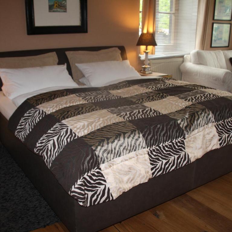Gästehaus Nicole - Doppelzimmer mit Balkon - 1