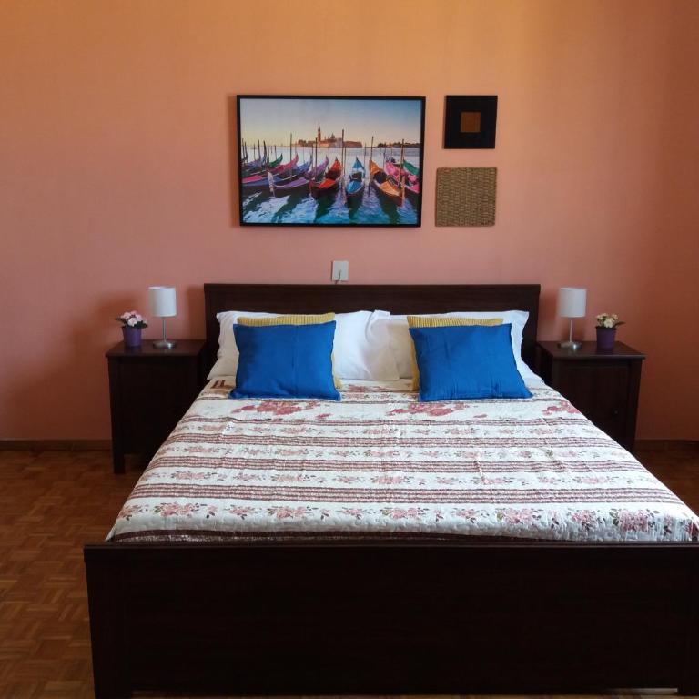 Near To Pisa Airport Guest-House - Camera Queen con Bagno in Comune - 4