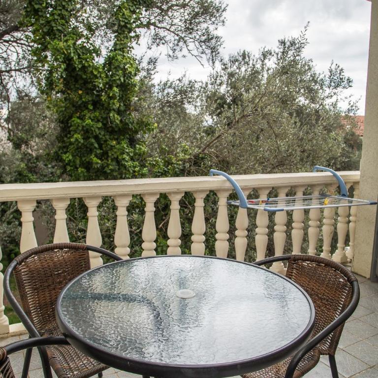 Apartmani Ksenija - Studio with Balcony - 8