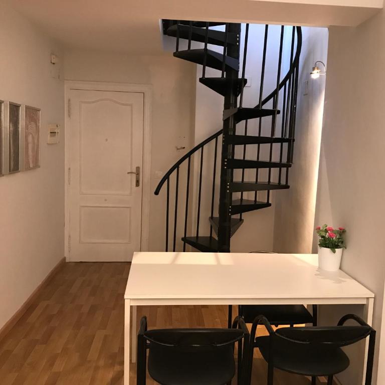Atico En El Centro - Apartment with Terrace - 10