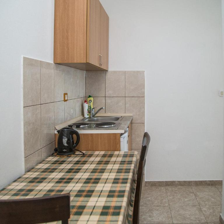 Apartmani Ksenija - Studio with Mountain View - 18