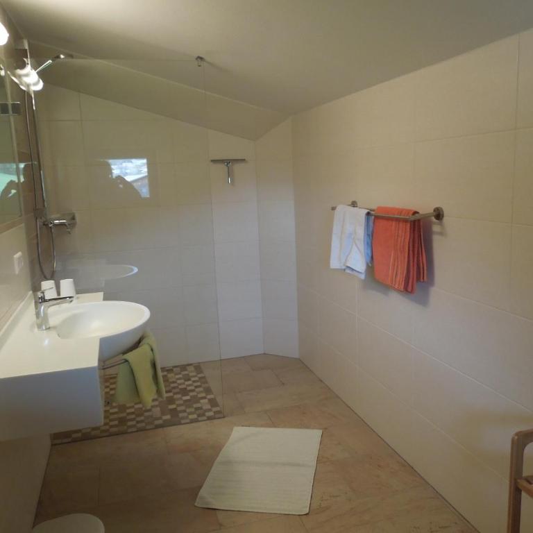 Filzerlehen - Dreibettzimmer - 9