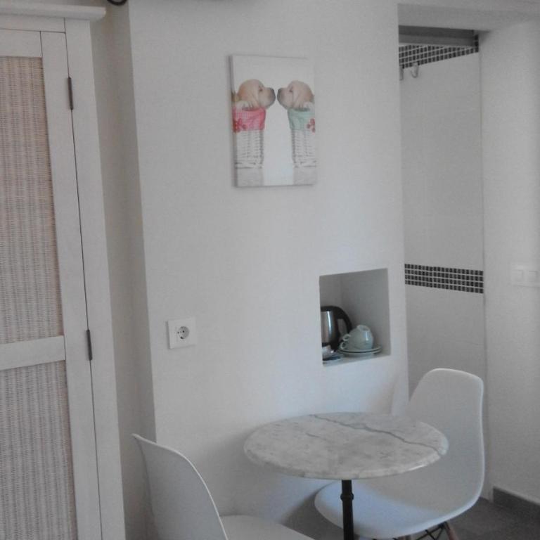 Pensión El Hidalgo - Habitación Doble - 1 o 2 camas - 4