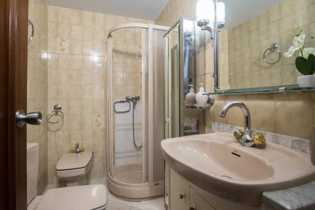 Poeta Campos Vasallo 19 - Apartment with Balcony - 18