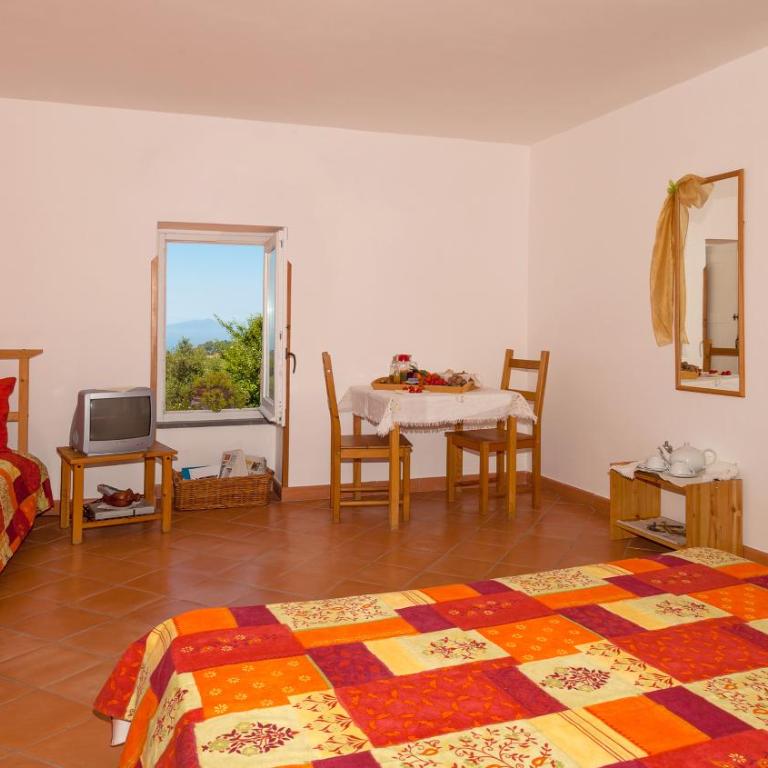 B&B Cassiopea - Camera Matrimoniale Deluxe (2 Adulti + 1 Bambino) - 9