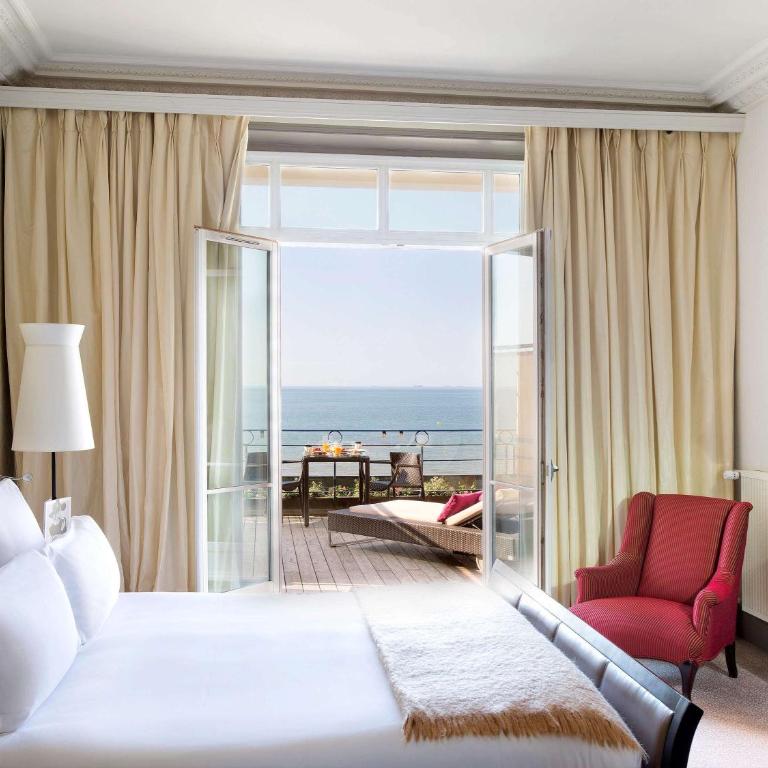 Le Grand Hotel de Cabourg - MGallery Collection - Chambre Double Deluxe avec Terrasse - Vue sur Mer - 1