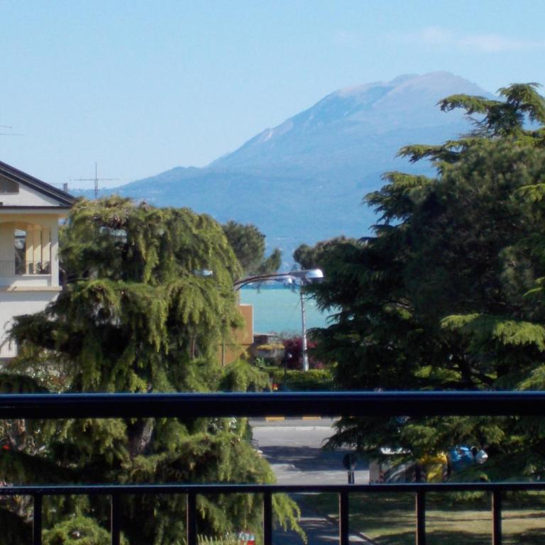 Orchidea - Trilocale con grande terrazza - 2 rooms apartment - Appartamento con Terrazza - 7