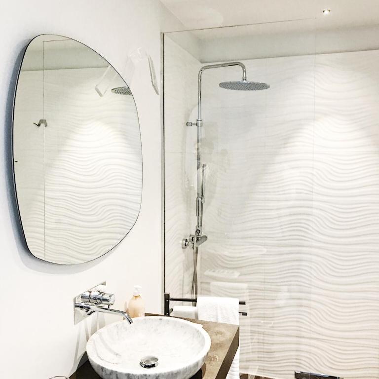 Piazza Castello Suite - Camera Singola con Bagno Privato Esterno - 4
