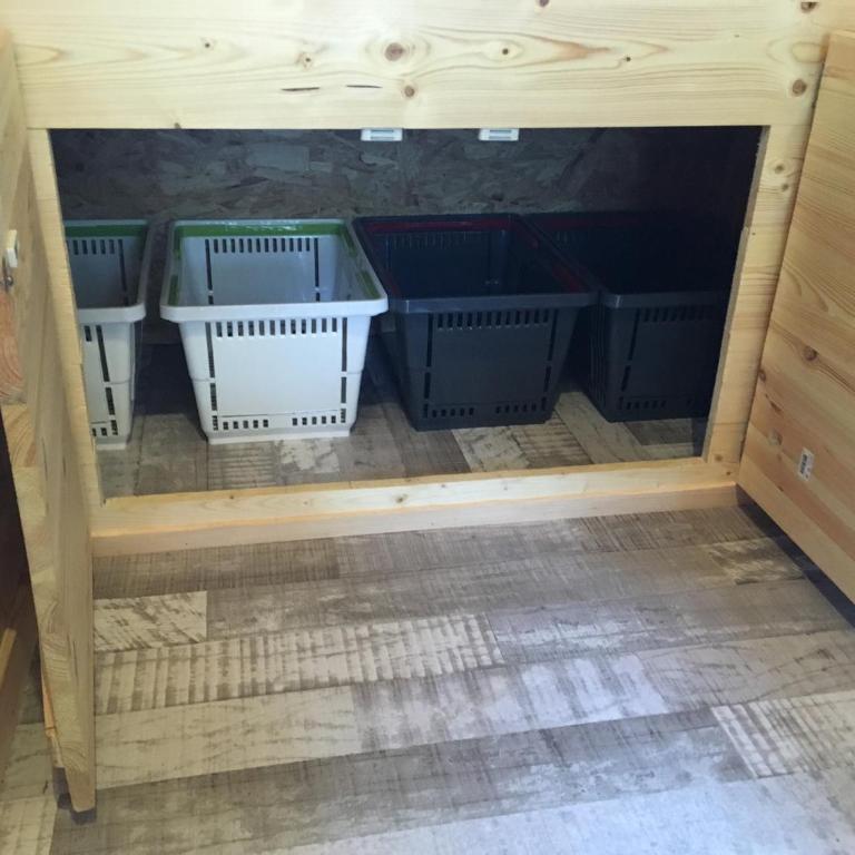 West Camping - Caravan aus Holz - 17
