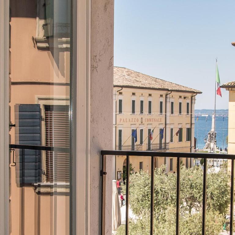 IN PIAZZA appartamento con vista - Appartamento con Vista Lago - 1