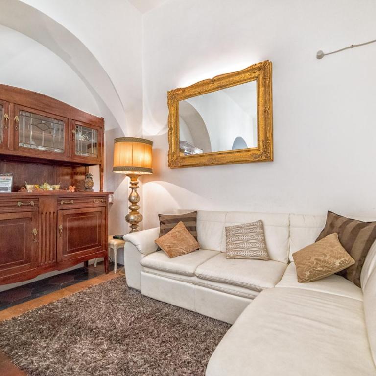 Romance al Colosseo - Appartamento con 3 Camere da Letto - 11