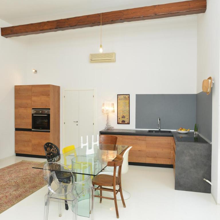 IzzHome Light - Appartamento Deluxe - 10