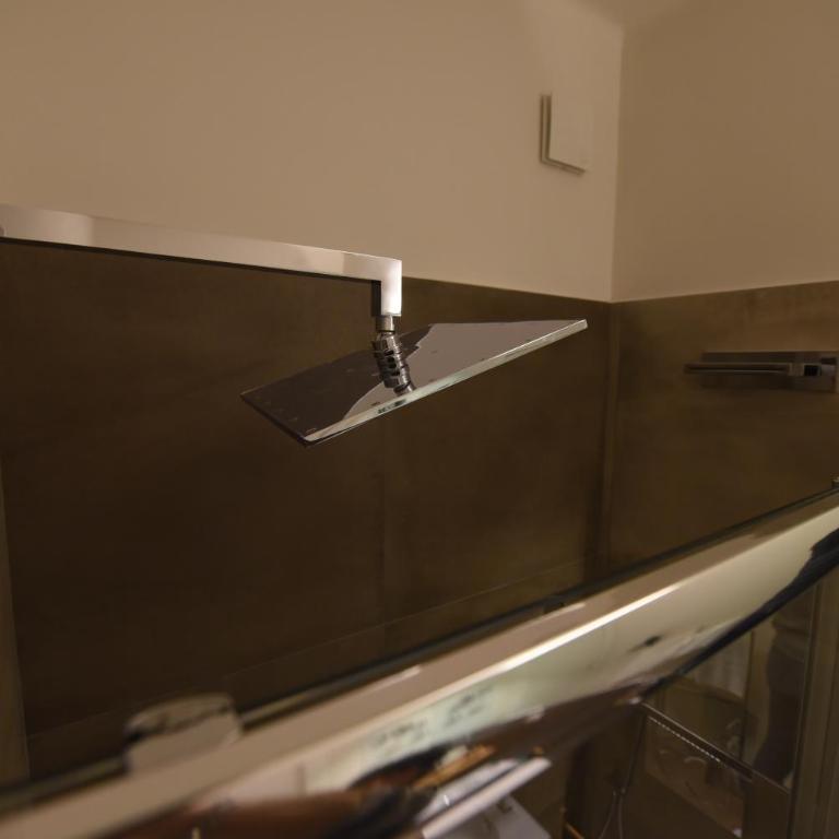Nicola's Luxury Rooms - Camera Quadrupla con Bagno Privato - 7