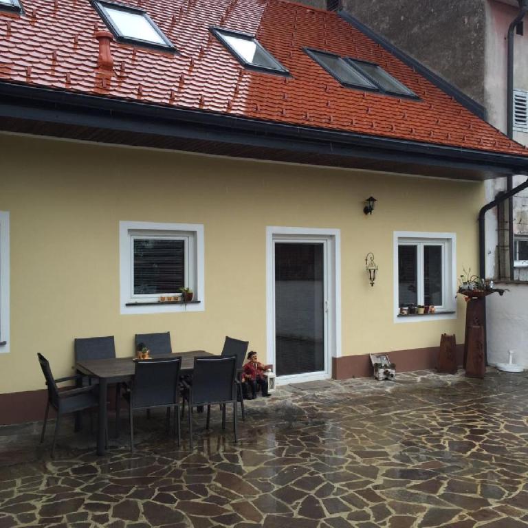 Ferienwohnung Kickmaier - Appartement - Vue sur Jardin - 3