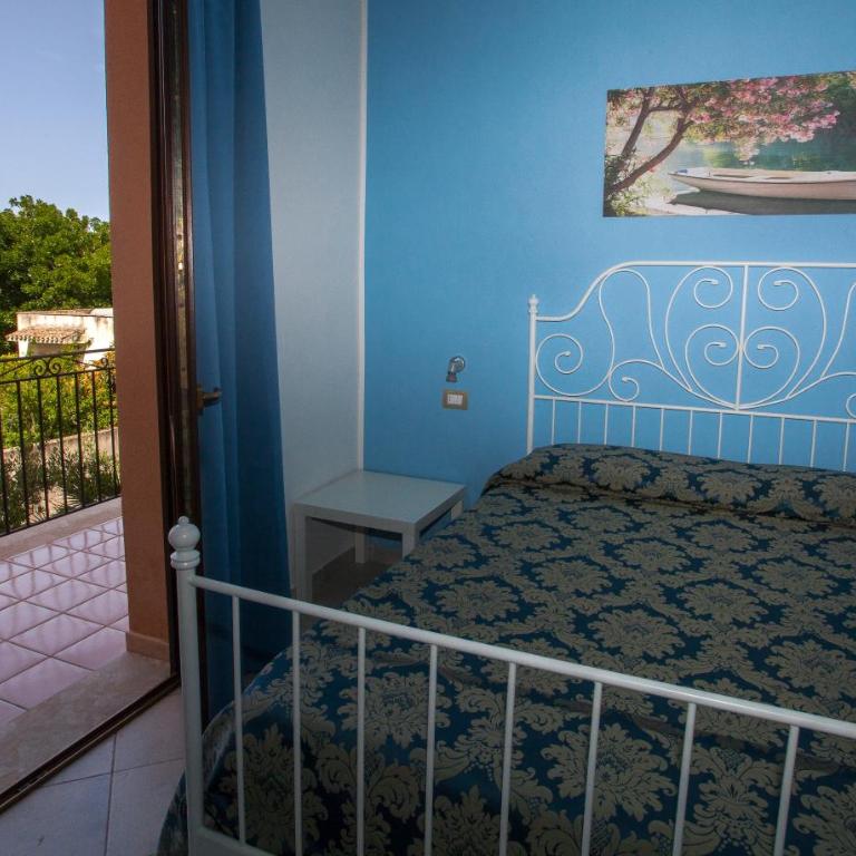 Hotel Achibea - Camera Matrimoniale - 7