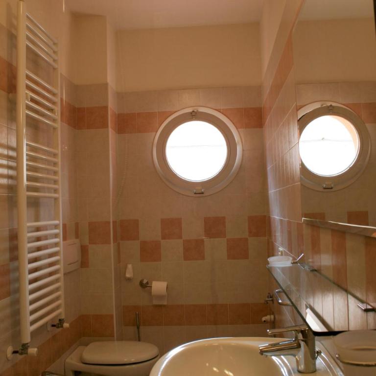 Residence Olimpo - Appartamento con 1 Camera da Letto (4 Adulti) - 8