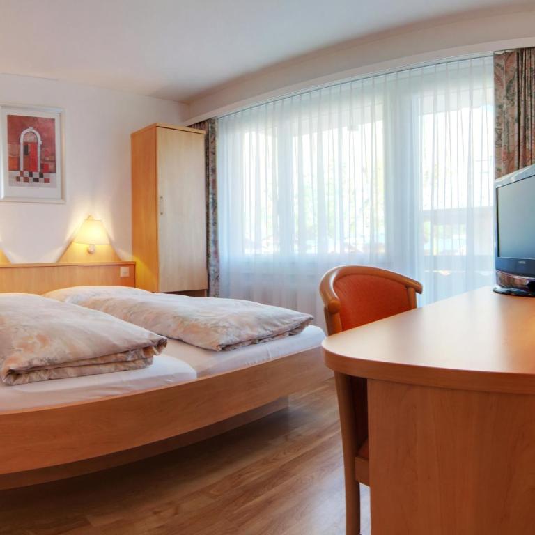 Hotel Eden No. 7 - Doppelzimmer - 4