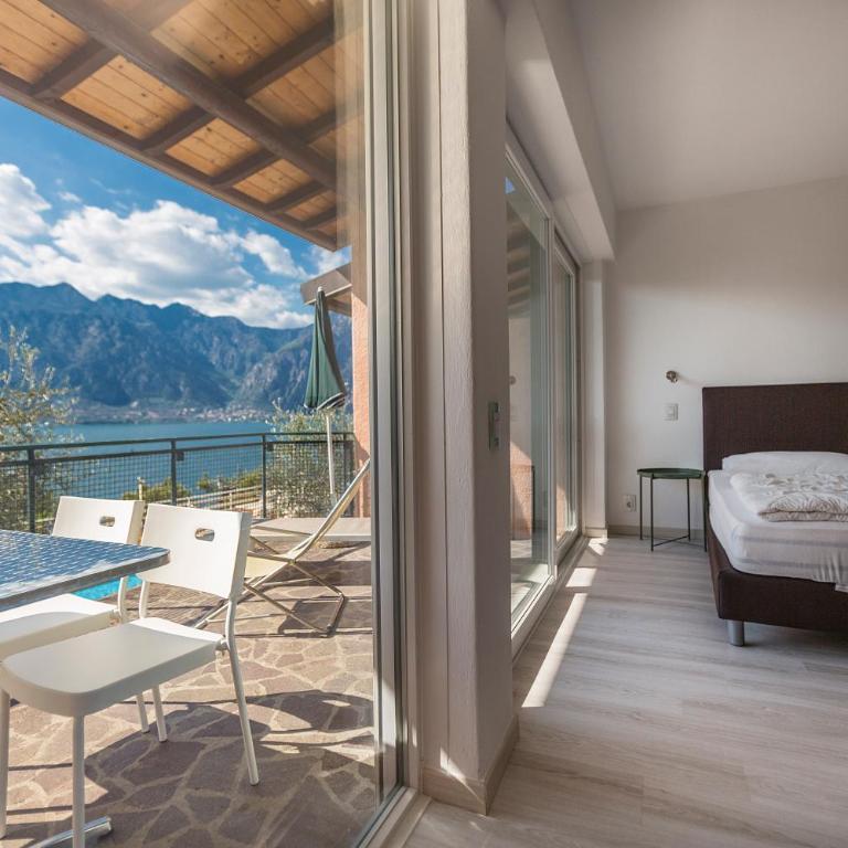 Residence Parco Lago di Garda - Monolocale con Vista Lago - 1