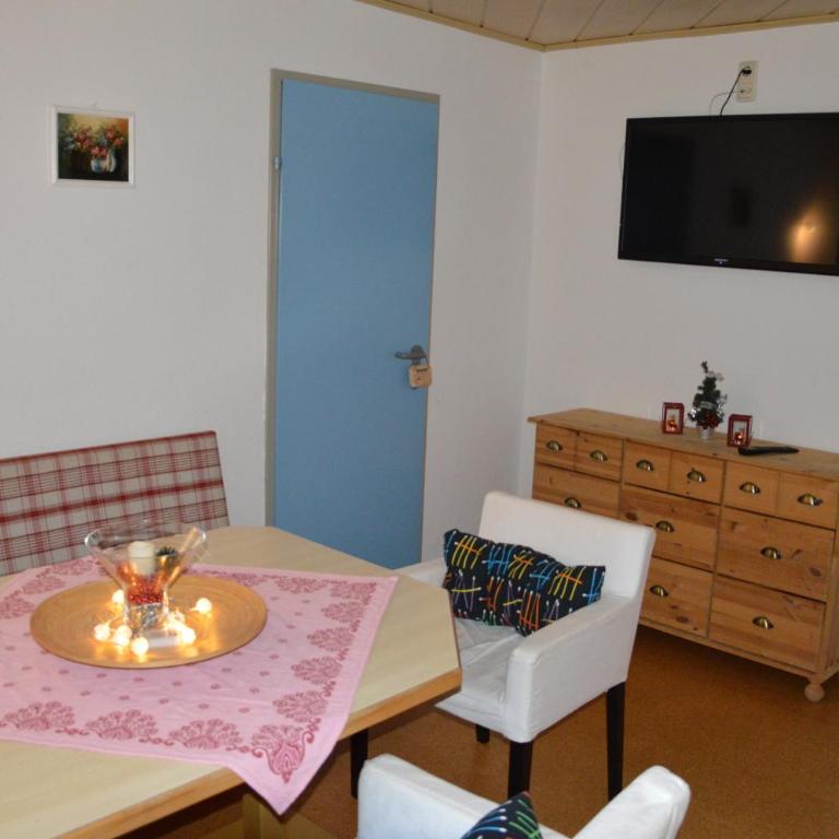 Casa Montana - Three-Bedroom Apartment with Balcony - 7