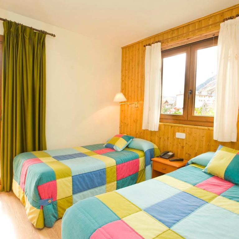 Hotel Llibrada - Habitación Doble - 1 o 2 camas - 7